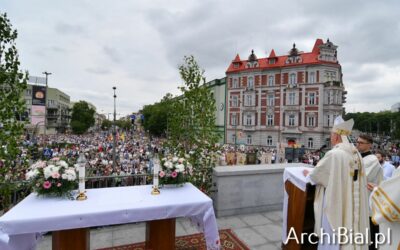 Abp Guzdek – wezwanie do przebaczenia, pojednania i prawdy